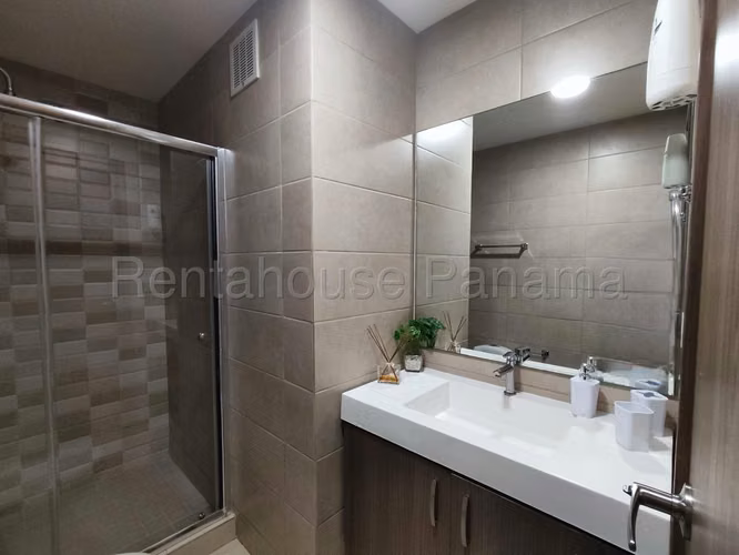 Alquilo Apartamento en Ricardo J Alfaro OF27-411
