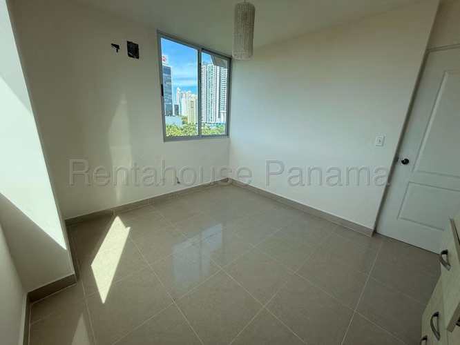 Venta de Apartamento en Chanis Ph Creta 118 Mts PD