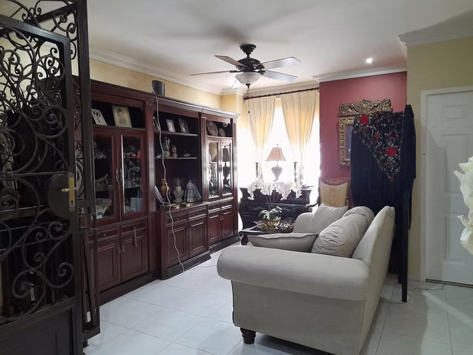 Venta de Casa en El Bosque EL DORAL 336.50 Mts PD