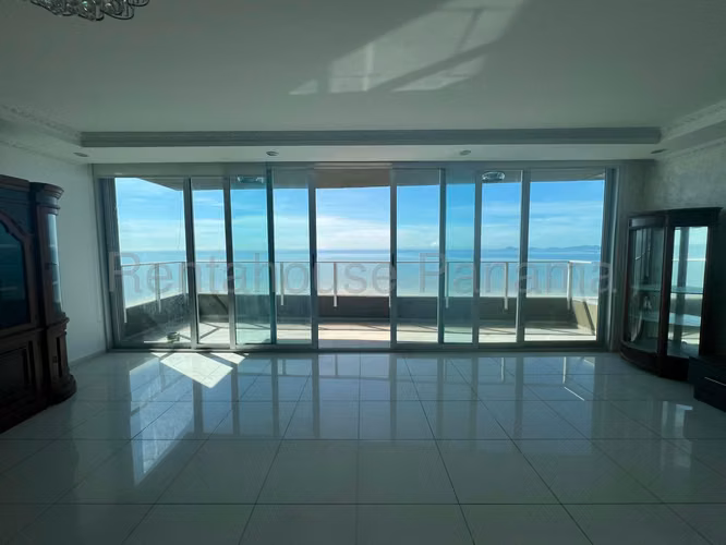 Venta de Apartamento en Costa del Este Ph Altamar del este