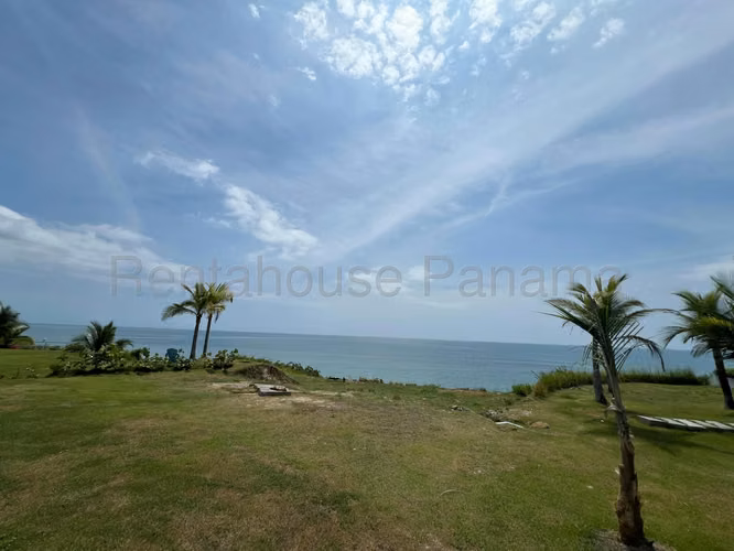 Alquiler de Casa en San Carlos Marinazul