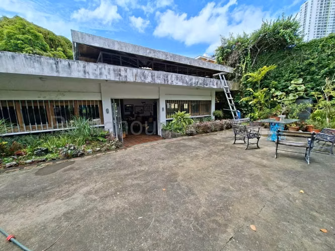 Exclusiva Casa en Venta en los Ángeles 27PPM410