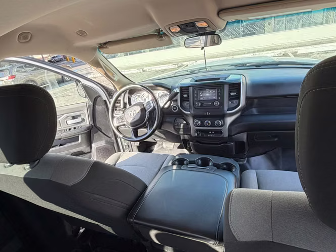 Dodge RAM 2500 AÑO 2020 EXCELENTE CONDICIONES
