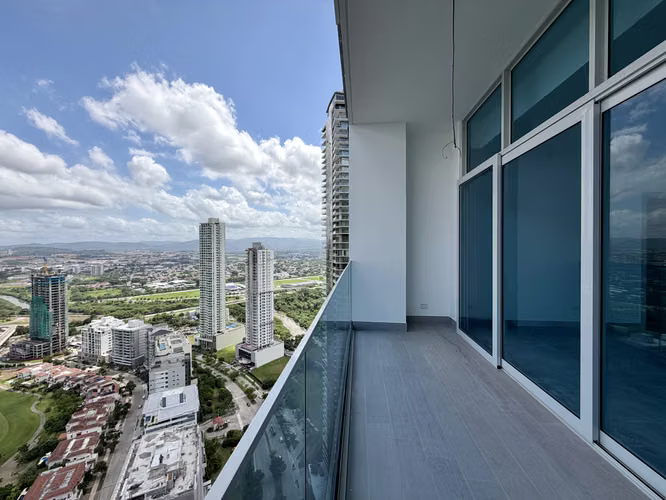 THE IVY PENTHOUSE - SANTA MARIA - VENTA