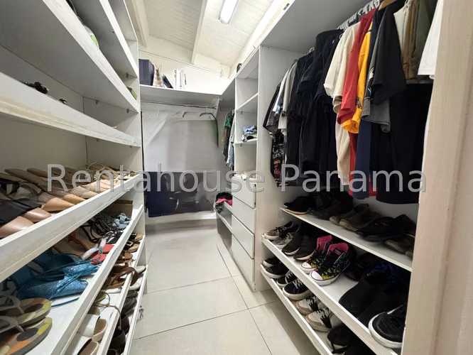 VIVA YA! EN LA ALAMEDA VENTA CON LÍNEA BLANCA ESM