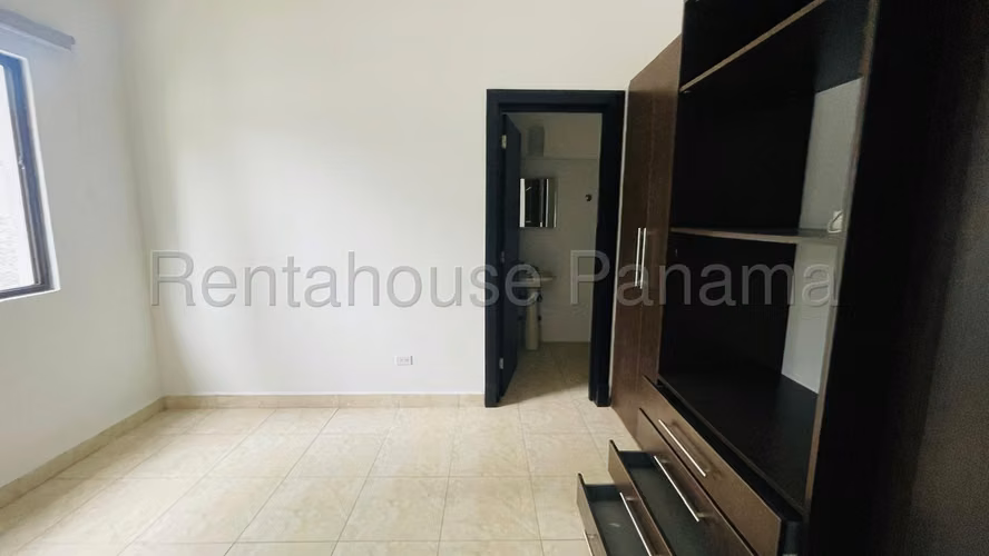 Venta de Casa en Costa del Este Paseo del Parque Solo Cliente Directo LFC