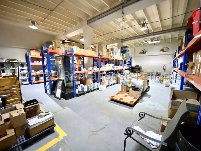 Venta de Galera en Los Angeles Solo Cliente Directo LFC