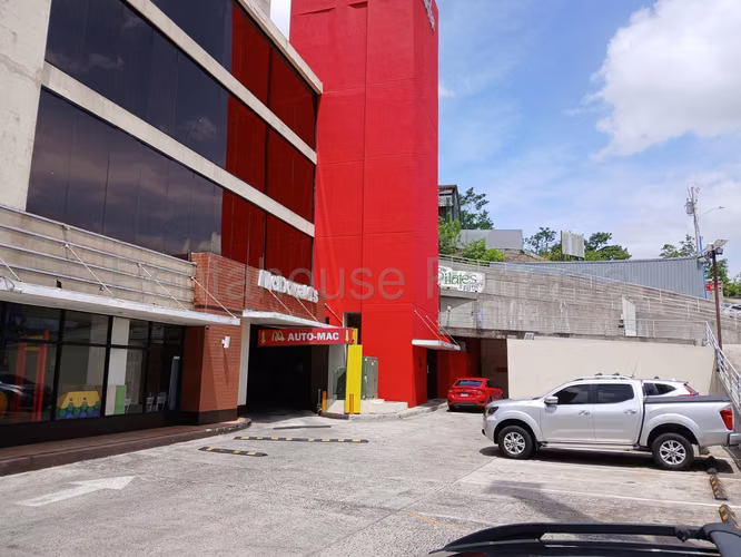RR ALQUILER DE OFICINA EN EL DORADO CITY CENTER