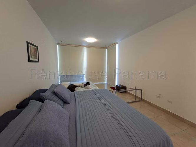 Venta de Apartamento en Avenida Balboa Ph H2O NS