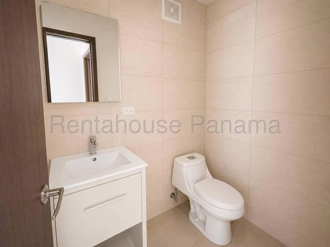 Venta de Apartamento en Condado del Rey Ph Kings Park NS