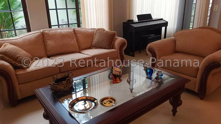 Venta de Casa en Altos de Panama NS