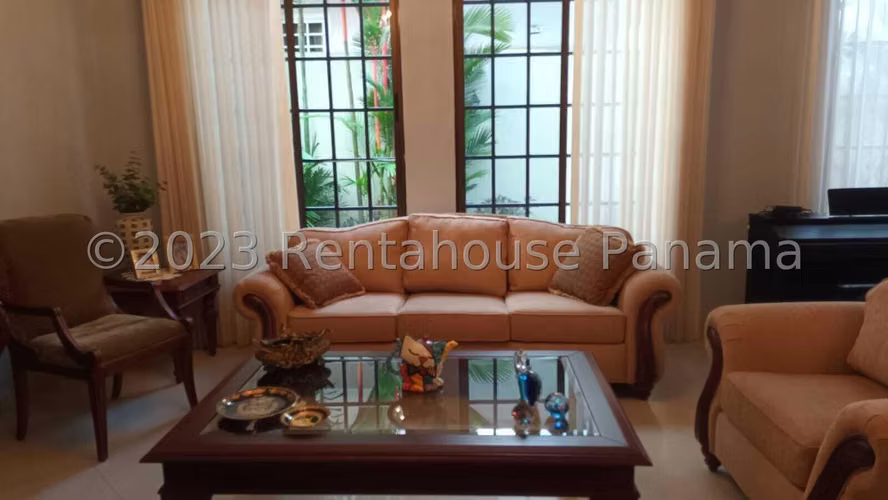 Venta de Casa en Altos de Panama NS
