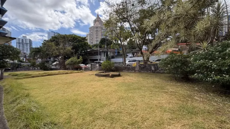 Terreno en Venta en el Cangrejo