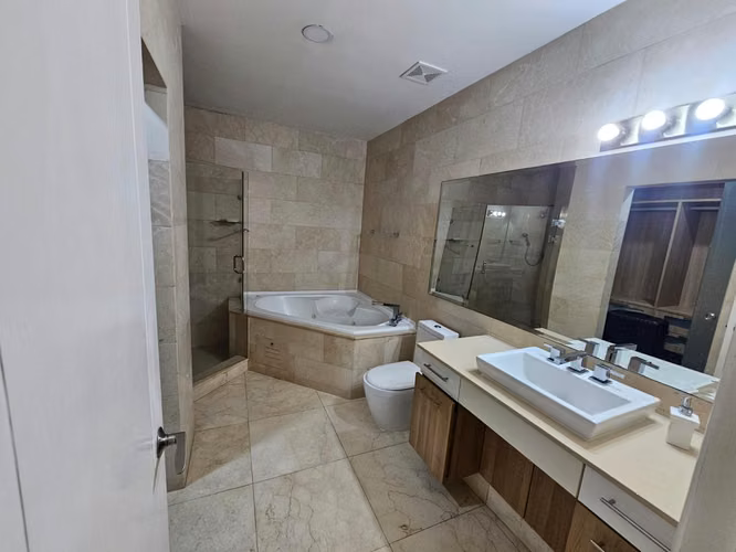 Se alquila apartamento en PH Casa Bonita, Playa Bonita