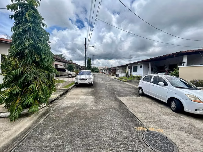 Venta de Casa en Altos de Panama Altos de Panamá ANL