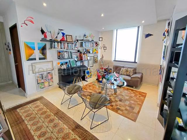VENTA DE LUJOSO APARTAMENTO EN COCO DEL MAR 26CDY3095