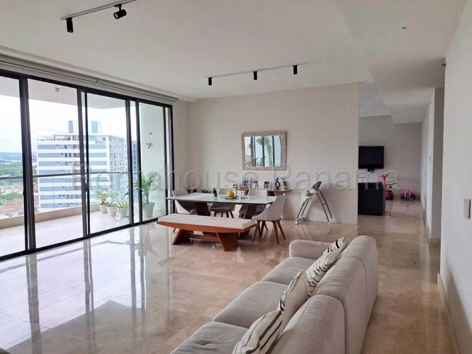 VENTA Apartamento  Santa Maria Juan Diaz Panama
