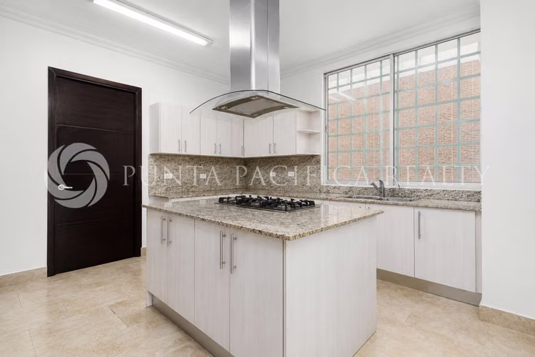Venta | Espectacular Loft de 2 Niveles en San Francisco | 372 m² | $575K