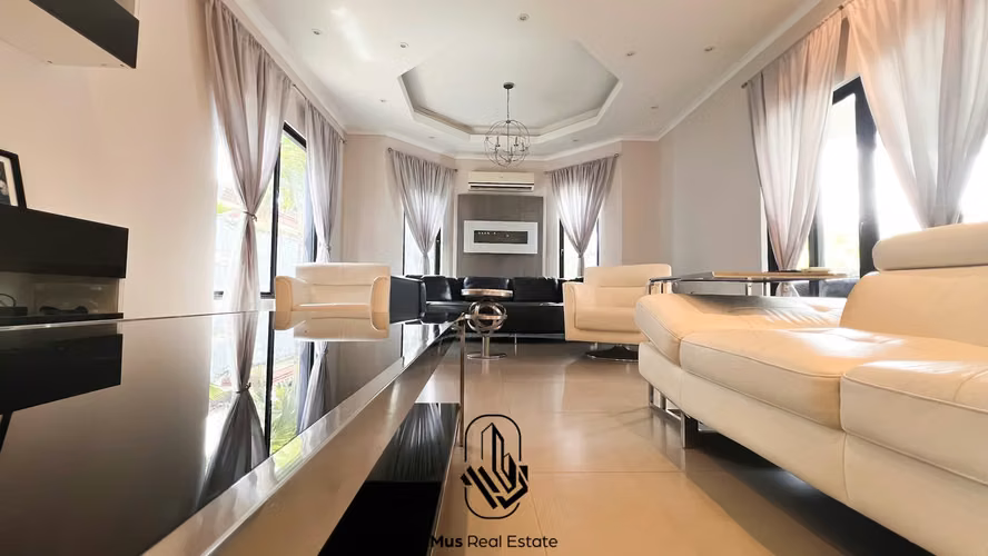 Casa de Lujo en Venta – Residencial PH Magnolias, Costa del Este - SG
