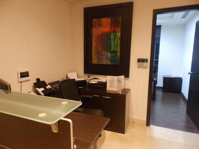 SE VENDE FUNCIONAL OFICINA 26CDY7220