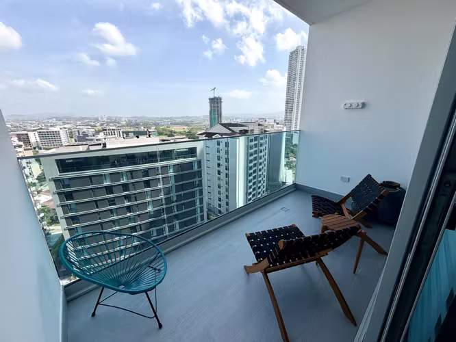 Elegante y moderno apartamento amoblado para alquiler en Santa Maria