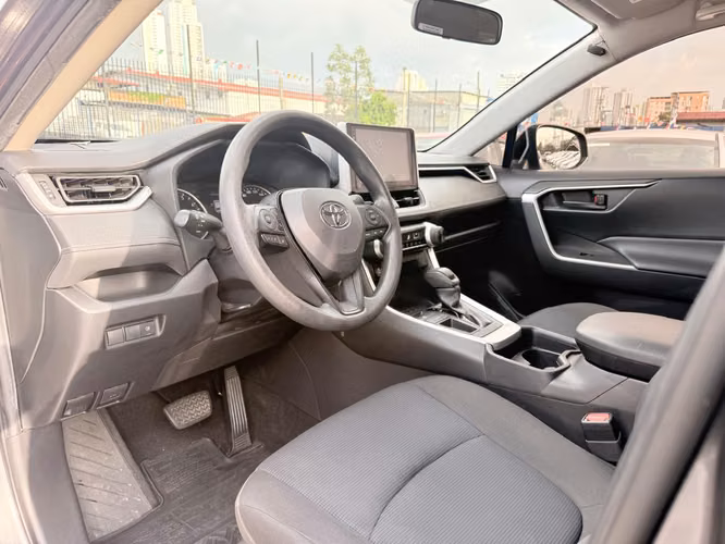 Toyota Rav 4 2020 - Imagen 11