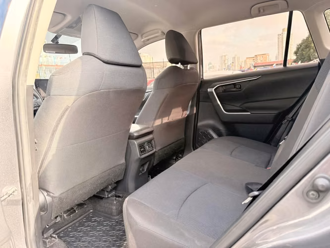Toyota Rav 4 2020 - Imagen 7