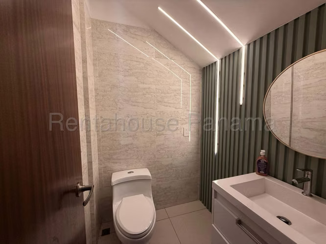 Casa en alquiler de 286m2 en Panama Pacifico AMD