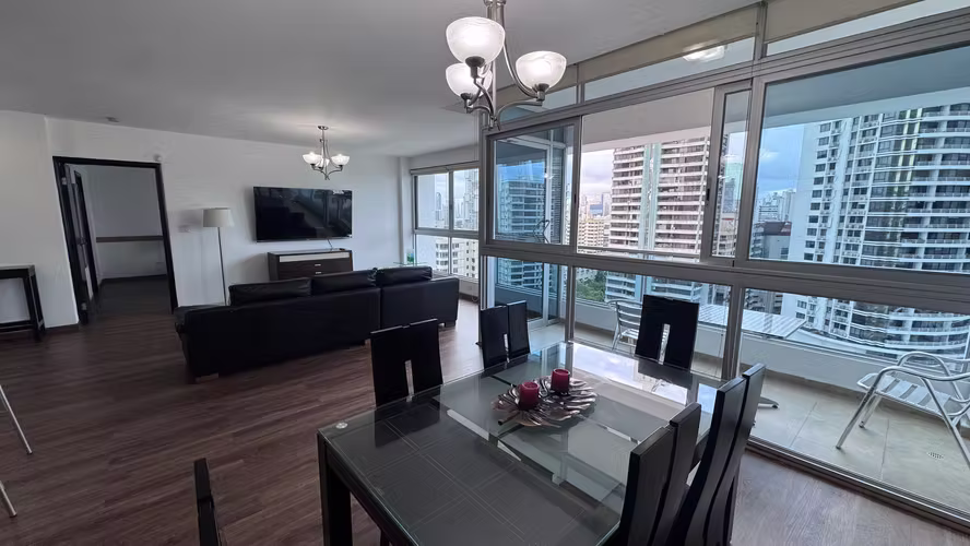 Apartamento en Venta en Avenida Balboa. PH BAYFRONT. 26LDC8280