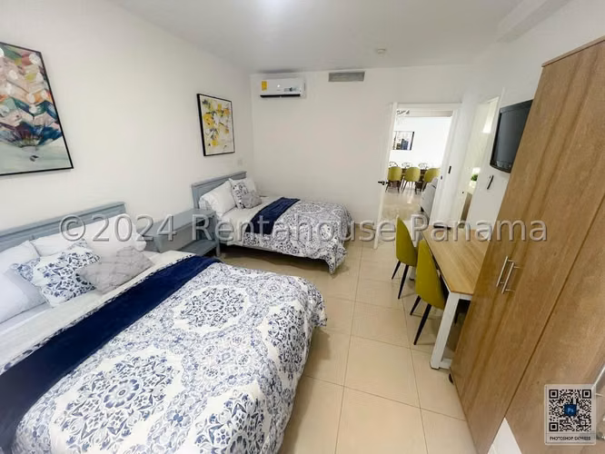 Apartamento en Venta en Avenida Balboa. PH WATERS ON THE BAY. 25LDC479
