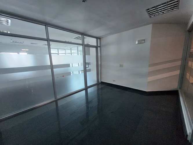 Ocean Business Plaza