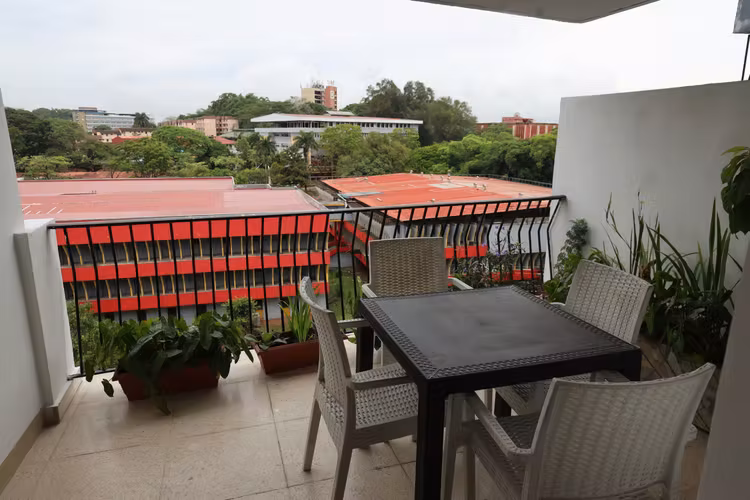 Rooms in Shared Apartment in front of Uni de Panama El Crajo