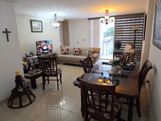Venta de Apartamento PH Rokas, Condado del Rey, JH