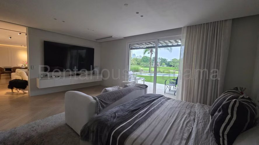 Apartamento en Venta en Santa María 26EPP603