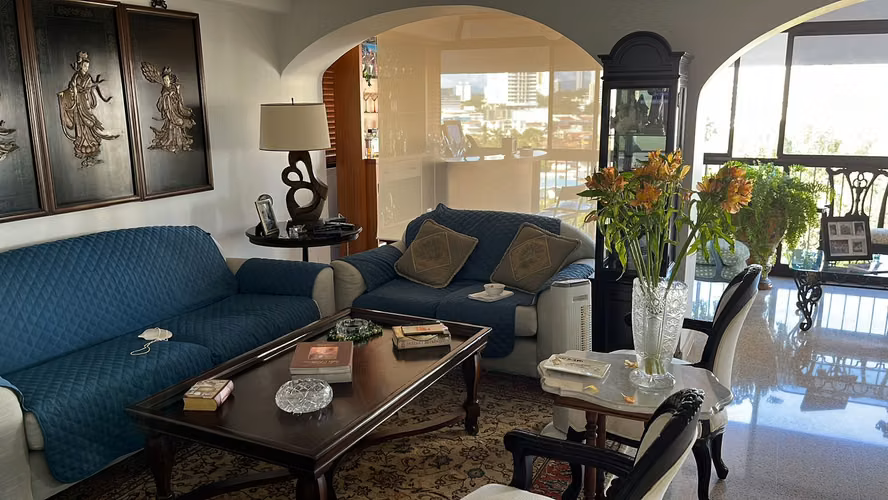 Vendo amplio apartamento en el Carmen - Imagen 8