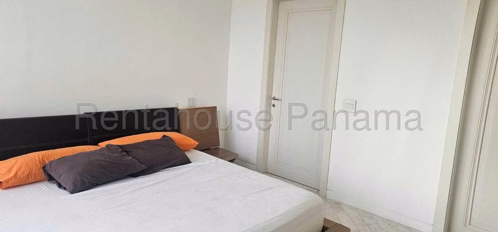 Apartamento en venta en Wanders & Yoo 27LRL425