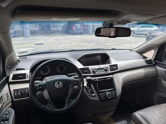 Honda ODISSEY 2016