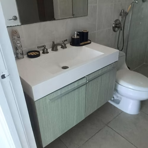 Vendo Lindo Apartamento Frente al Mar - Imagen 5