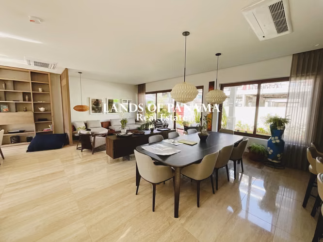 SE VENDE CASA 338.77 m2 THE WOODS – SANTA MARÍA $1,301,144 - Imagen 5