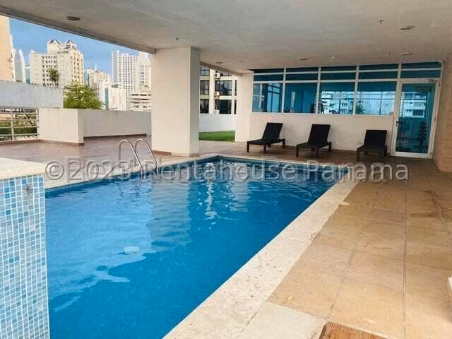 Venta de Apartamento en El Cangrejo 27*402Mfk