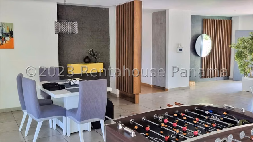 Casa en Venta en Ancpn AFC 25-8748