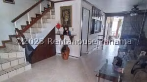 Casa en Venta en Condado del Rey VIK 26-1521