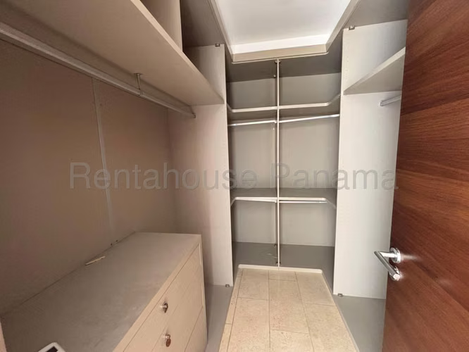 Apartamento en Santa María - Venta