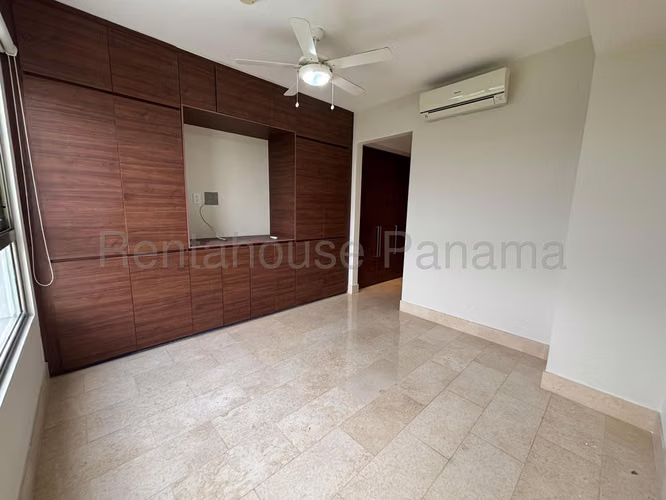 Apartamento en Santa María - Venta