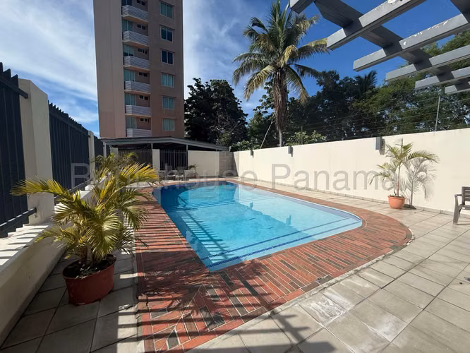 Apartamento en Venta en Chanis. 26-8801.
