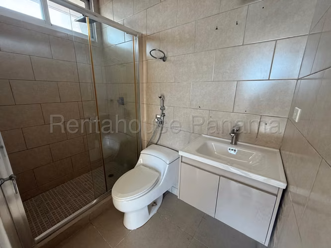 Apartamento en Venta en Chanis. 26-8801.