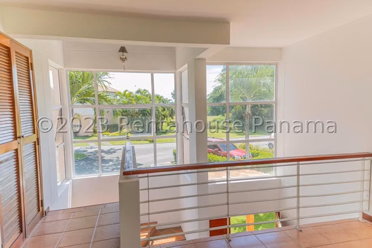 Casa en Playa Blanca - Venta