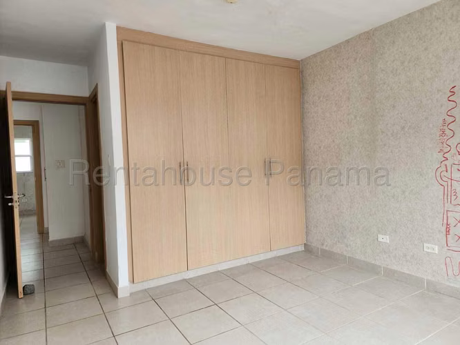 Vendo Casa en Ph Augusta en Paseo del Norte. Haga su Oferta!!! - Imagen 15