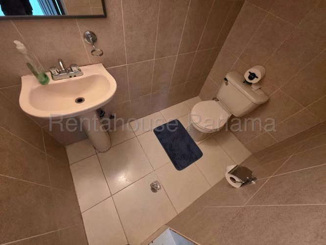Venta Casa Las Cumbres - YD