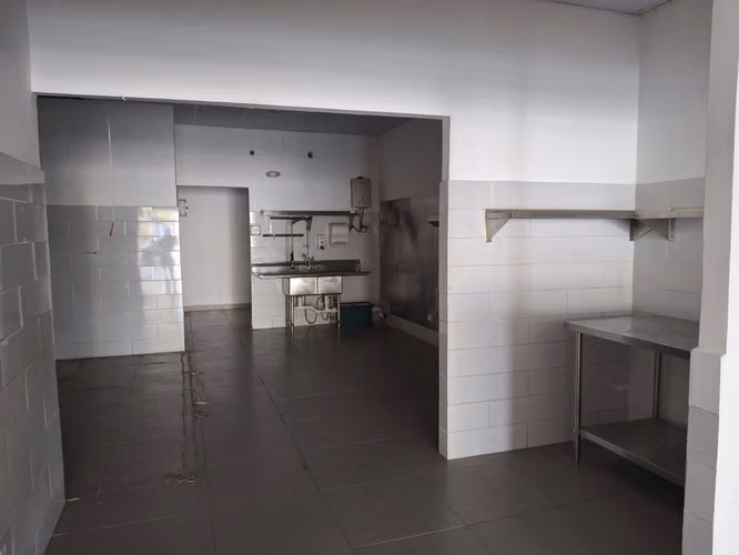 Alquiler de local comercial en Costa del Este – Plaza 507